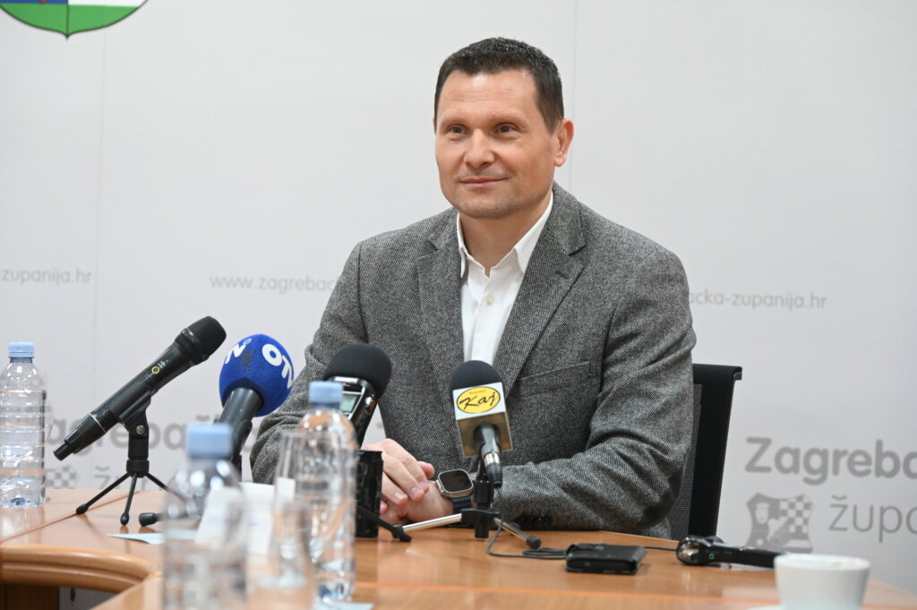 Od Kaptola Do Kaptola 4864 (1)