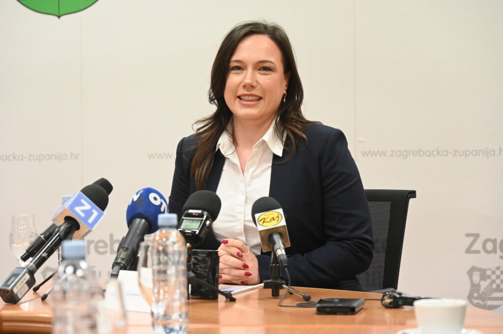 Od Kaptola Do Kaptola 4864 (4)