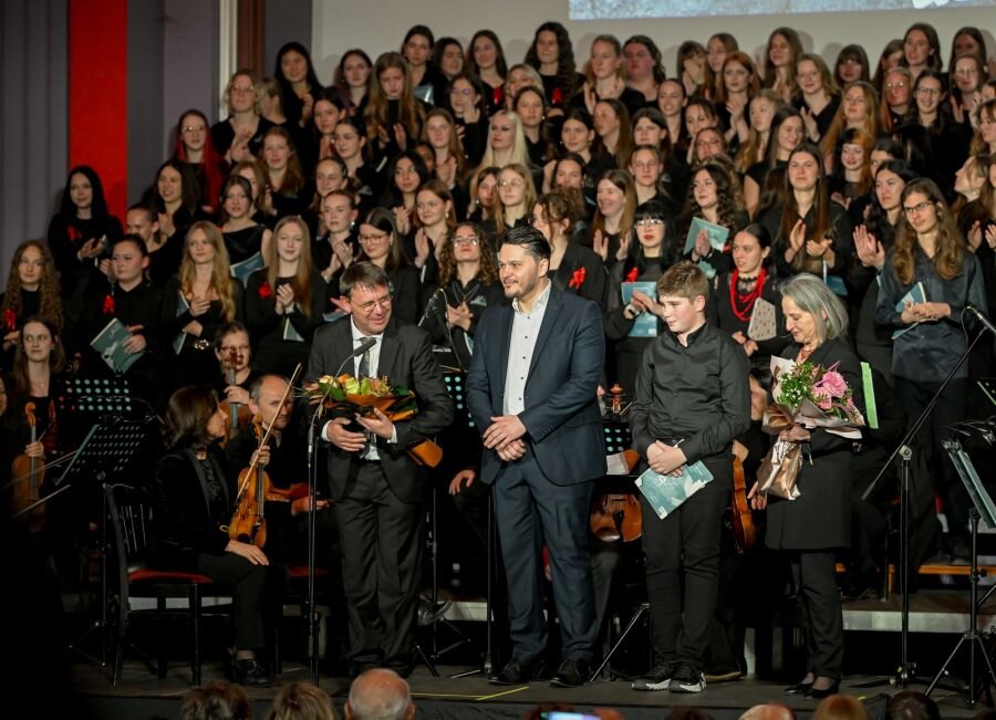 Učenici Glazbene škole u Varaždinu ispisali glazbenu povijest, prva hrvatska izvedba monumentalne mise za mir Karla Jenkinsa