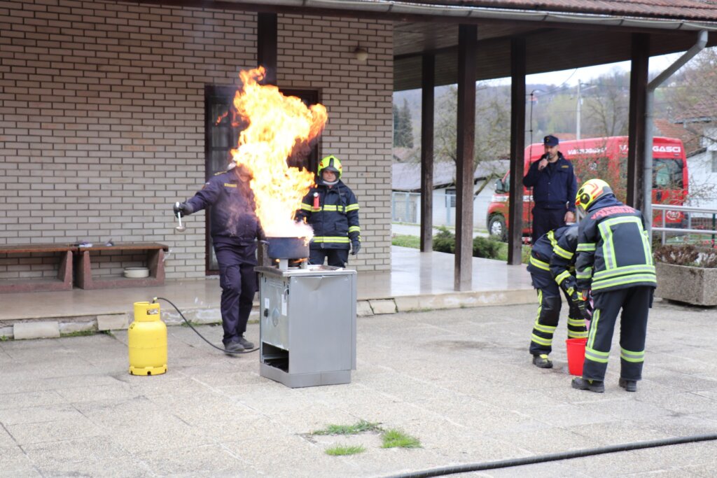 Vatrogaskinje Vzž (21)