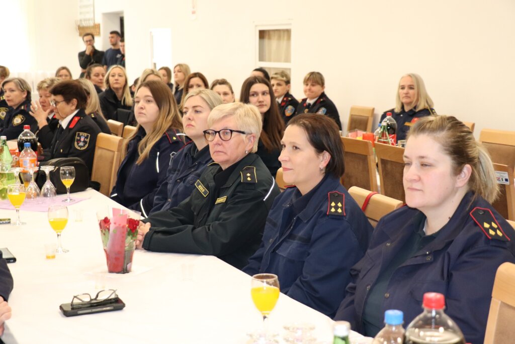 Vatrogaskinje Vzž (35)