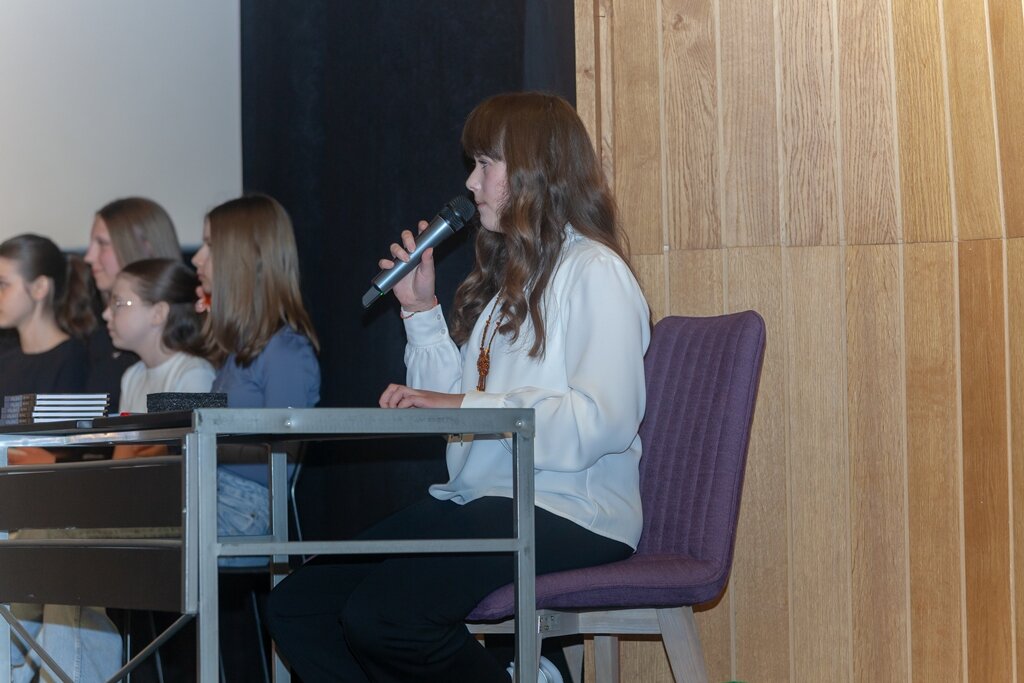 Voditeljica Lana Divjacko