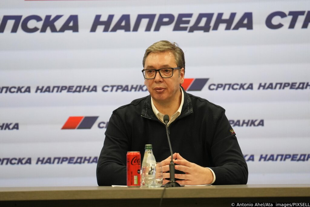 Vučić nazvao “budalastim” izjave Milanovića o naoružavanju Srbije