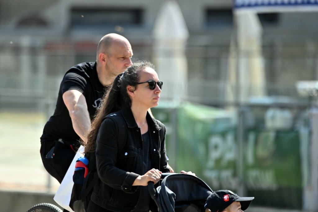 00b5c908 6a88 4772 A155 64258ba215ff