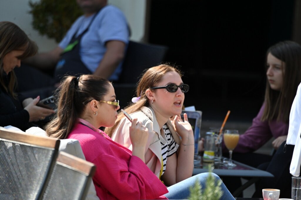 06a537ef C86a 4228 B9db 3e4d9ed7f3c8