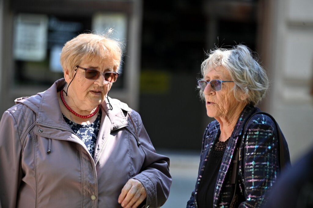 16cde6f2 35c9 44c1 86bc 59e20136a58f