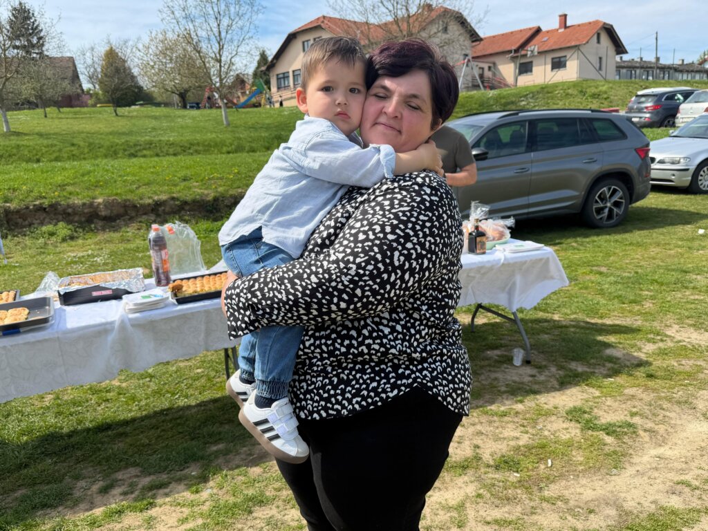 2cee56a6 2980 4374 B453 982ddb8d8729