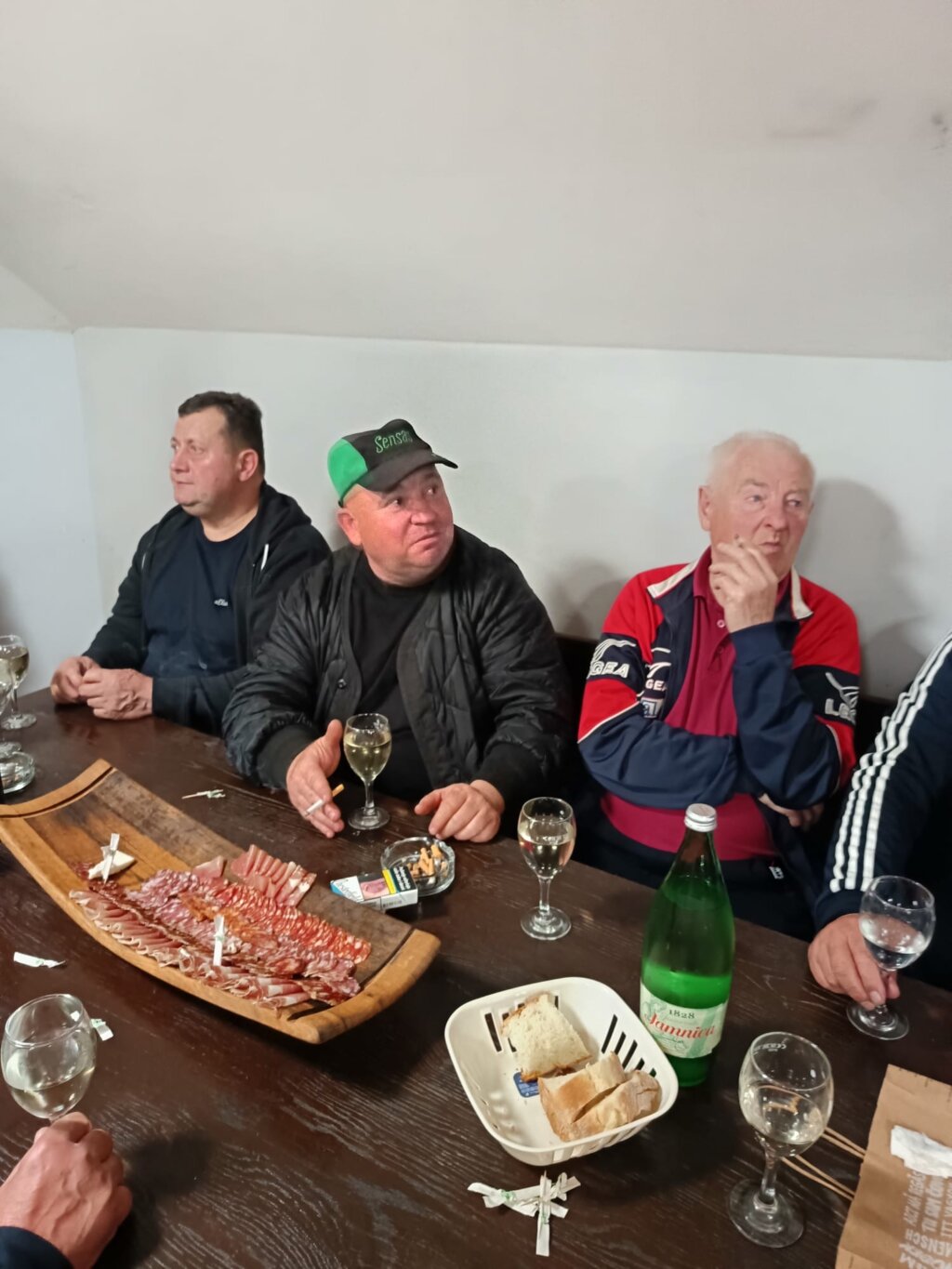 3418a6da 96c3 432c B0cf A30093183b21