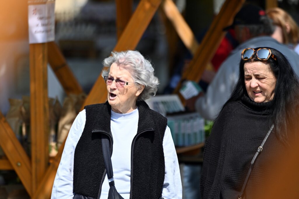 37d06750 E4f4 41ef Ac4e A3d1b073e691