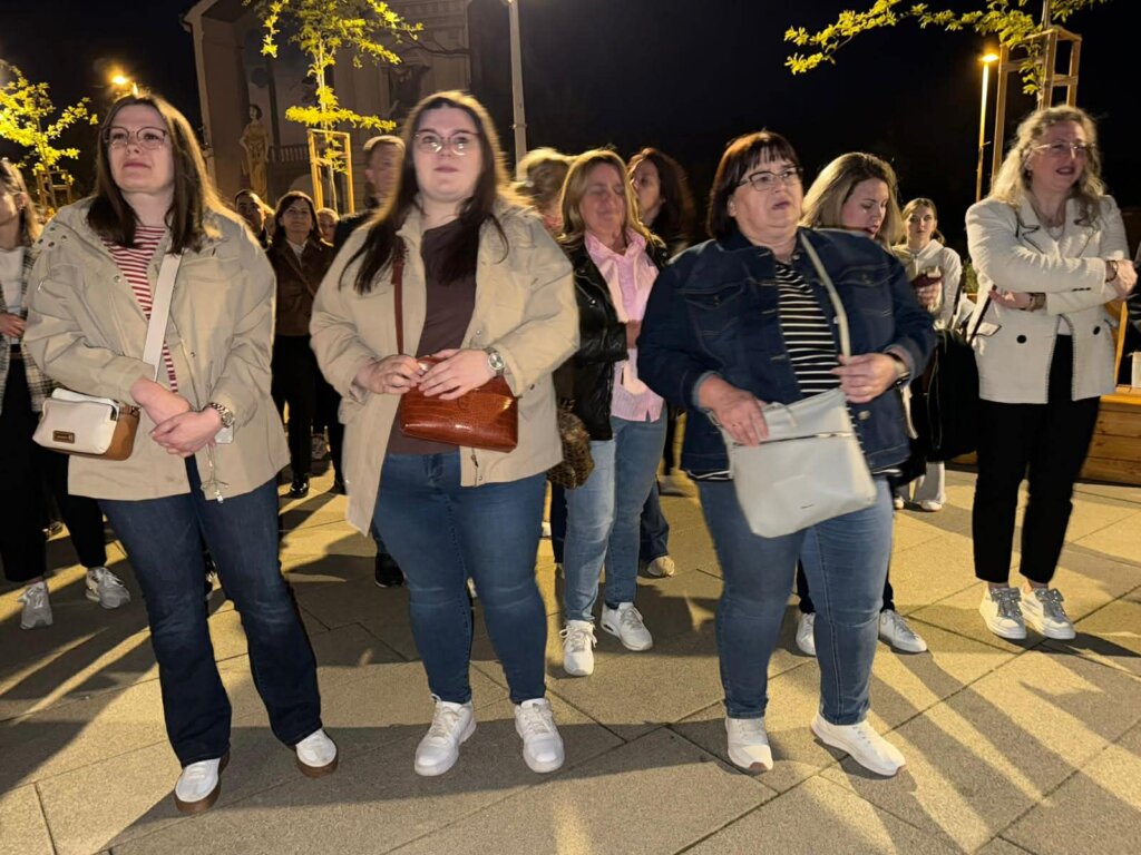 3a2a3a9a 32b4 4fe6 Ba21 93a7703a9c56