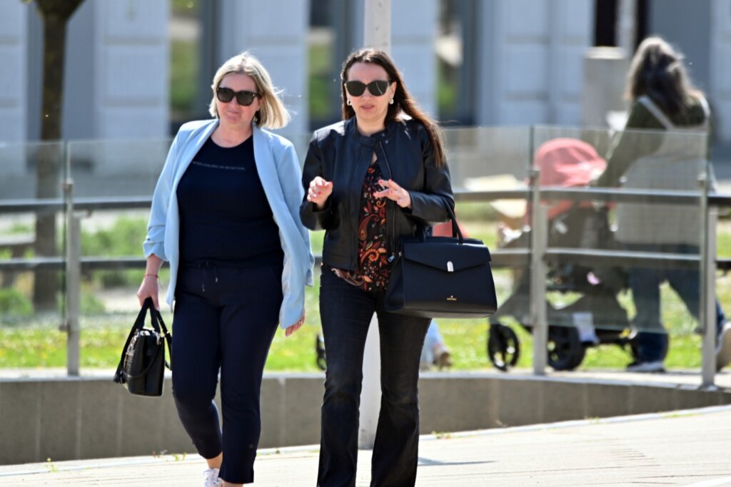 447f7198 7c2d 45ae A79c 145bb977fb54