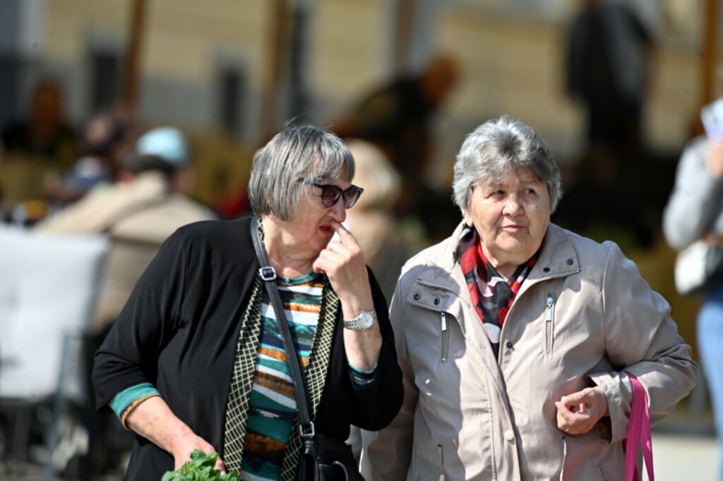 557e7344 6ae1 4627 832c 3377d476b117