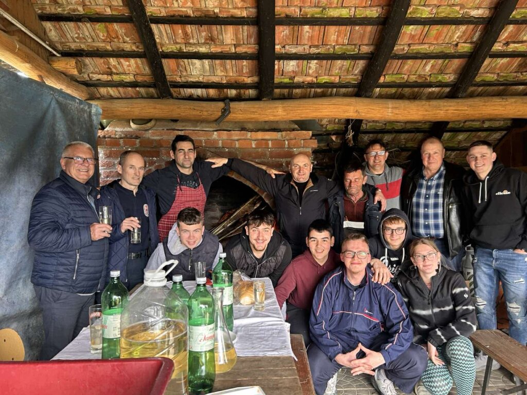 5a142959 A3b5 428b 8e74 Bbfc89ff1ae9