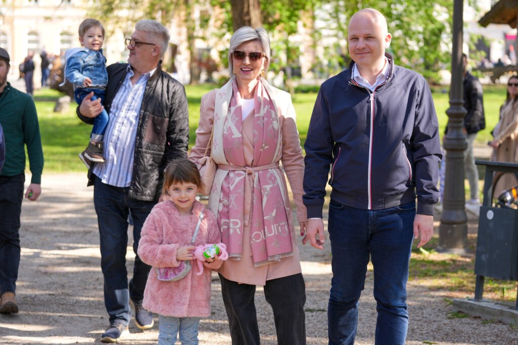 657520679 1389141606591527 6044139766613075872 N