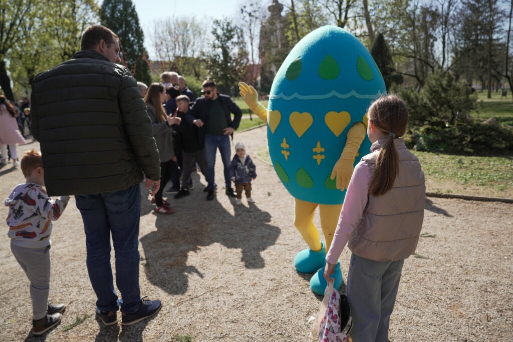 660171534 1389141056591582 1986155122438227922 N