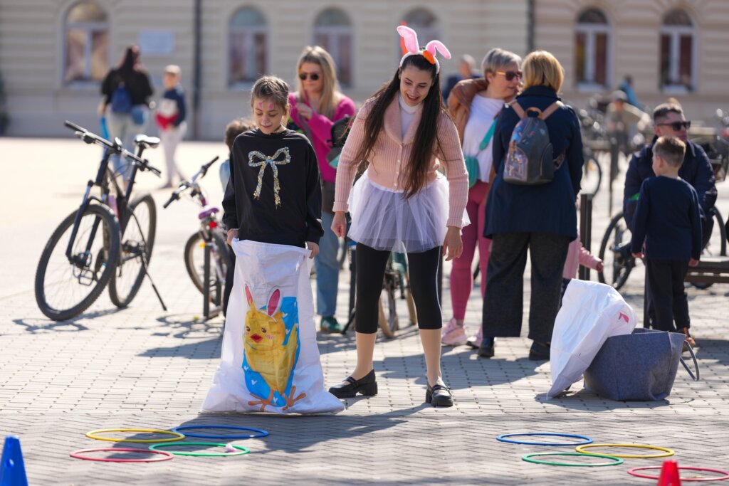 662737670 1389142109924810 268832639526194530 N