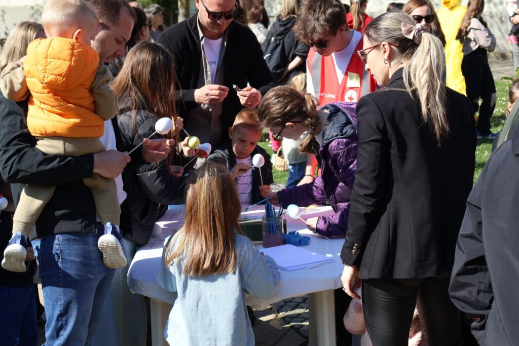 665973424 1254739340107110 7914763227335266791 N