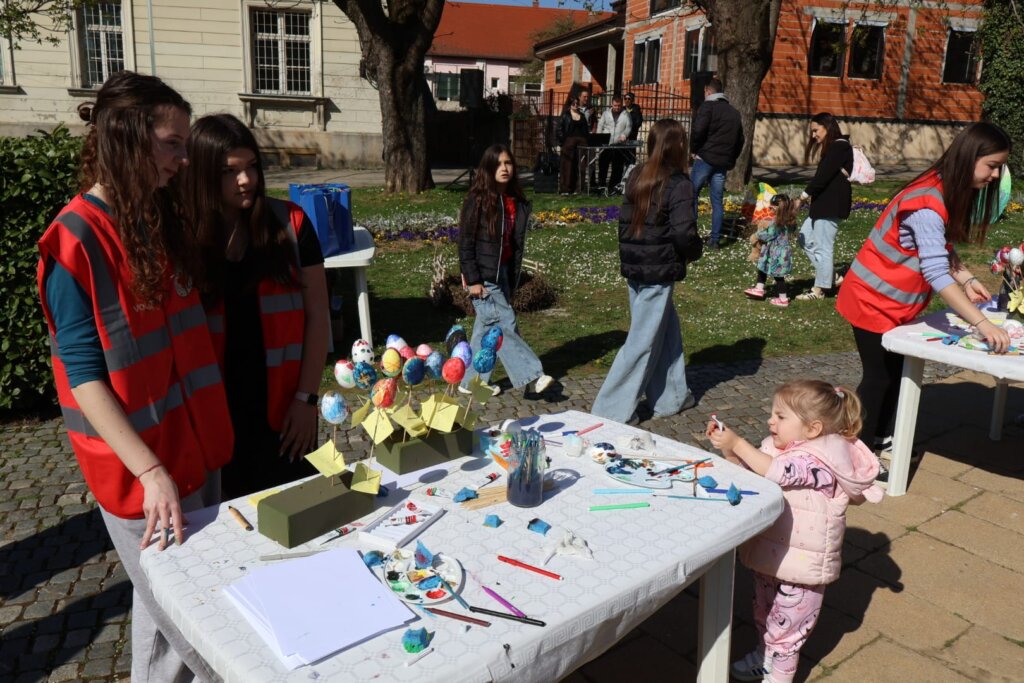 666023753 1254739733440404 8090153758175304494 N