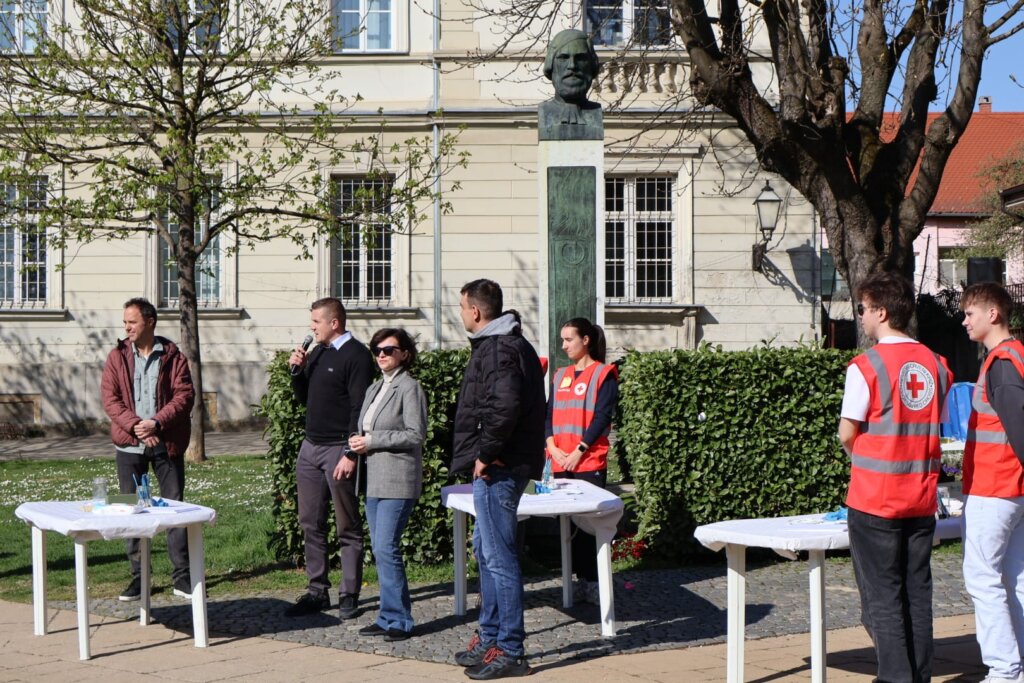 666750680 1254739440107100 116847113859506541 N