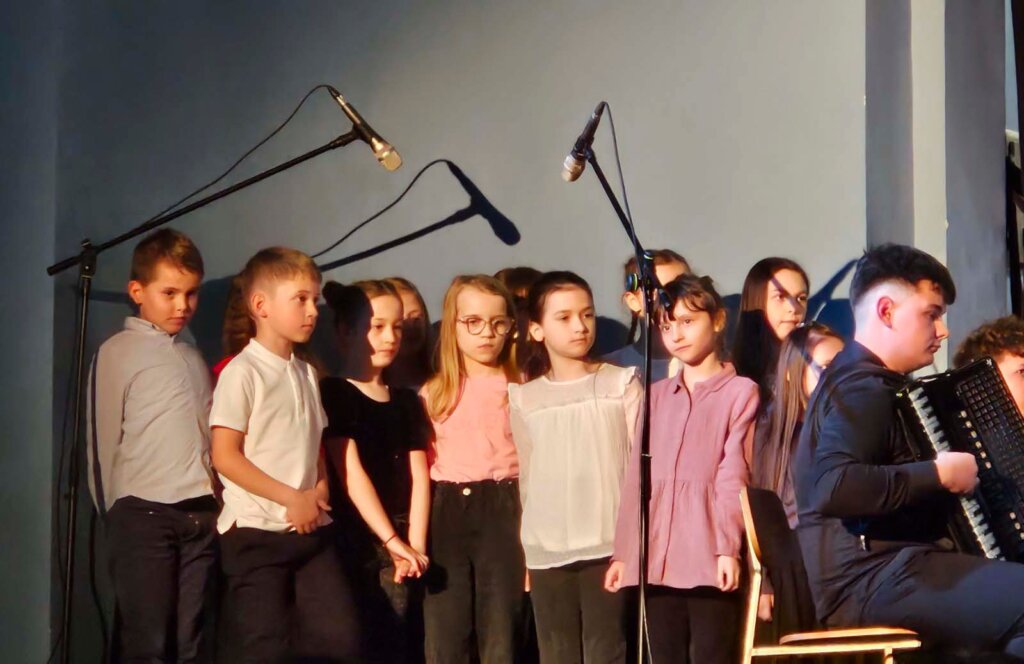 678692818 1921972528746771 2994885678910171317 N