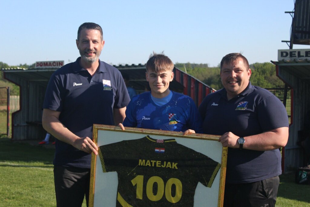 679779544 26797087239885278 7705676562976876166 N