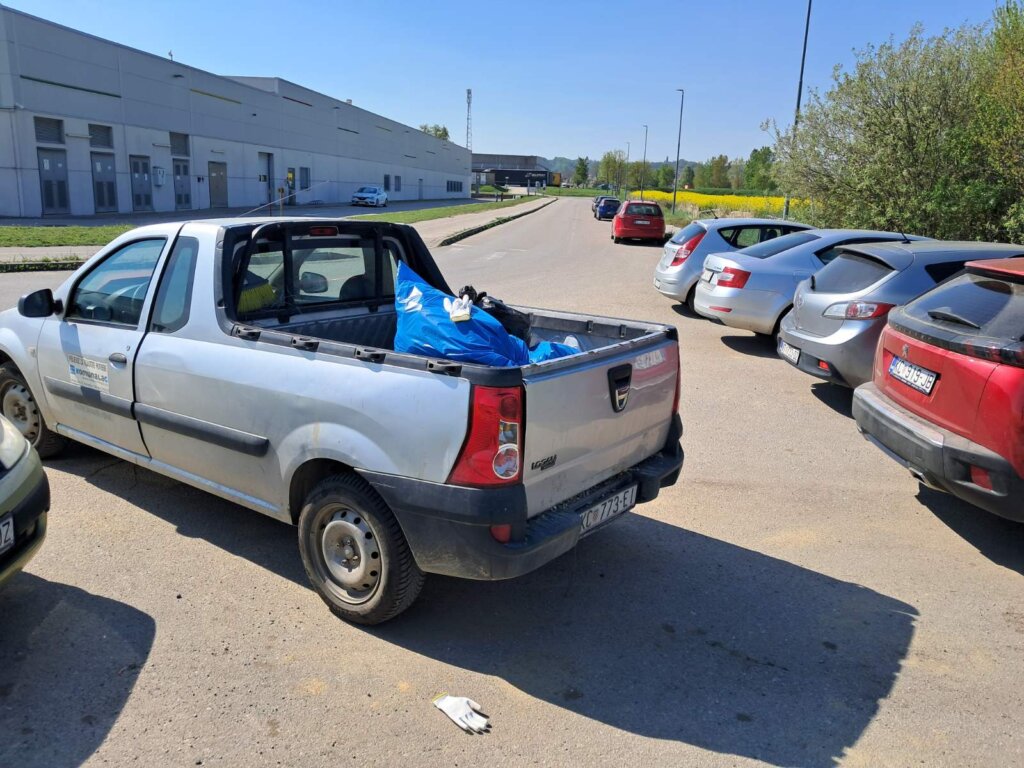 Img 383d10dd97516cb1172fa13cad93791c V