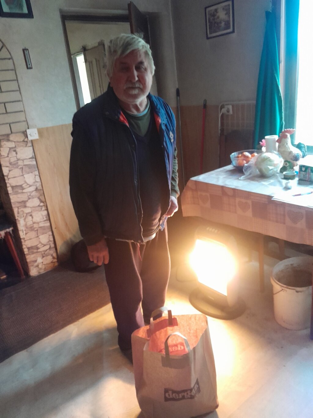 Img 45eeb9d76c7e1d592a5c8ea4ff39a975 V