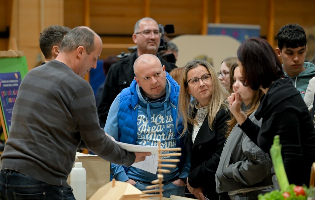 Odaberi Svoju Skolu 13