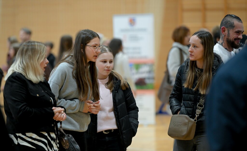 Odaberi Svoju Skolu 8