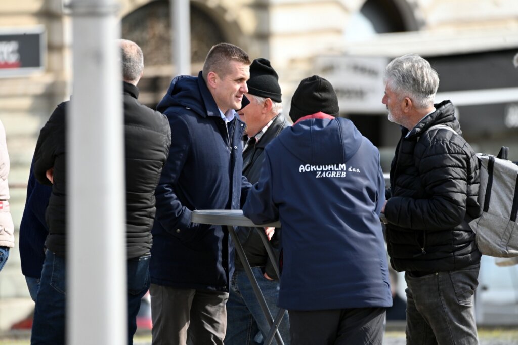 Photo 2026 04 03 11 25 59 4