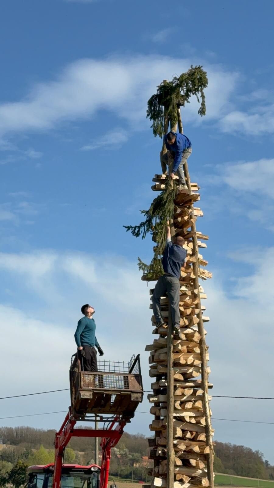 Photo 2026 04 05 20 11 56