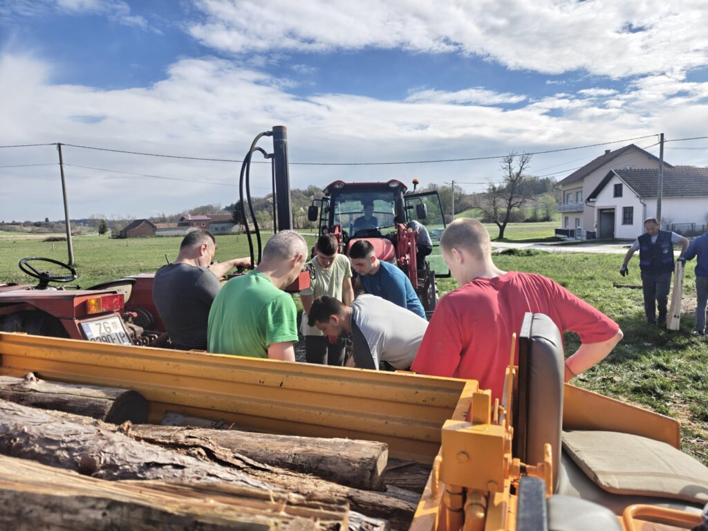 Photo 2026 04 05 20 11 57 1