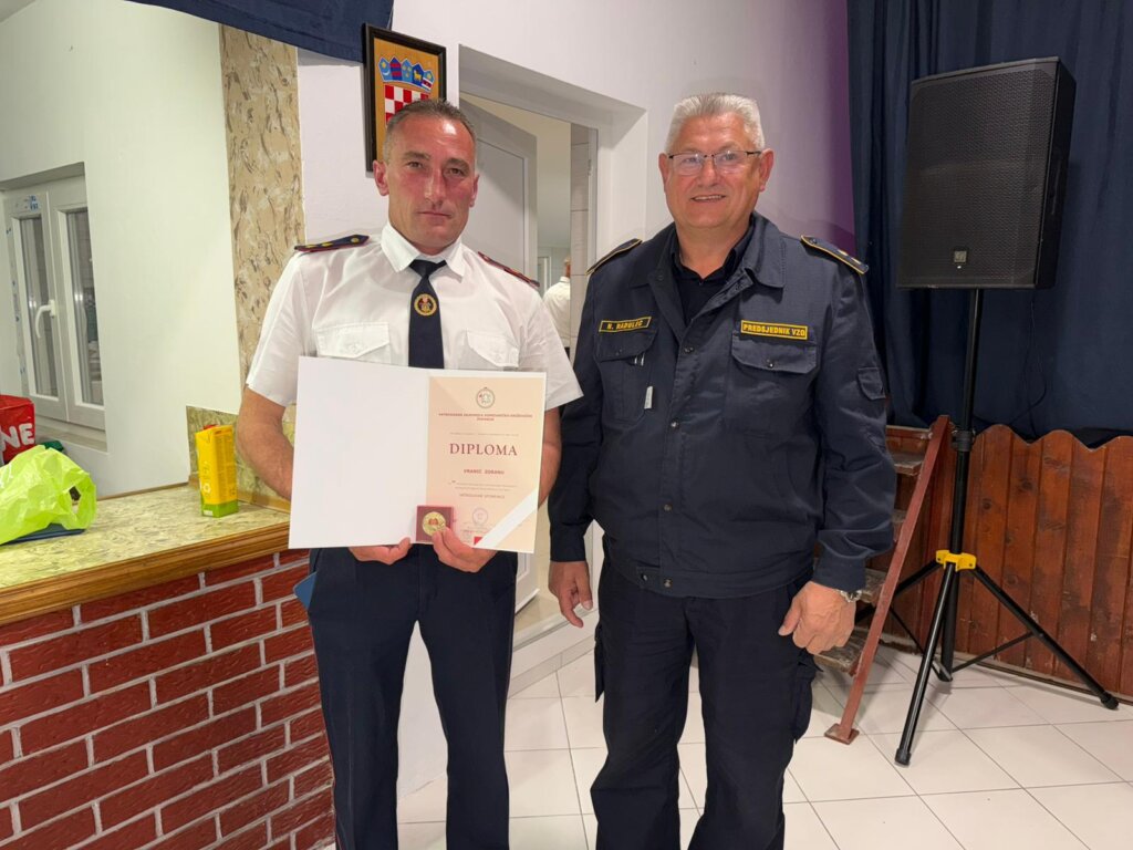 Photo 2026 04 11 21 15 54