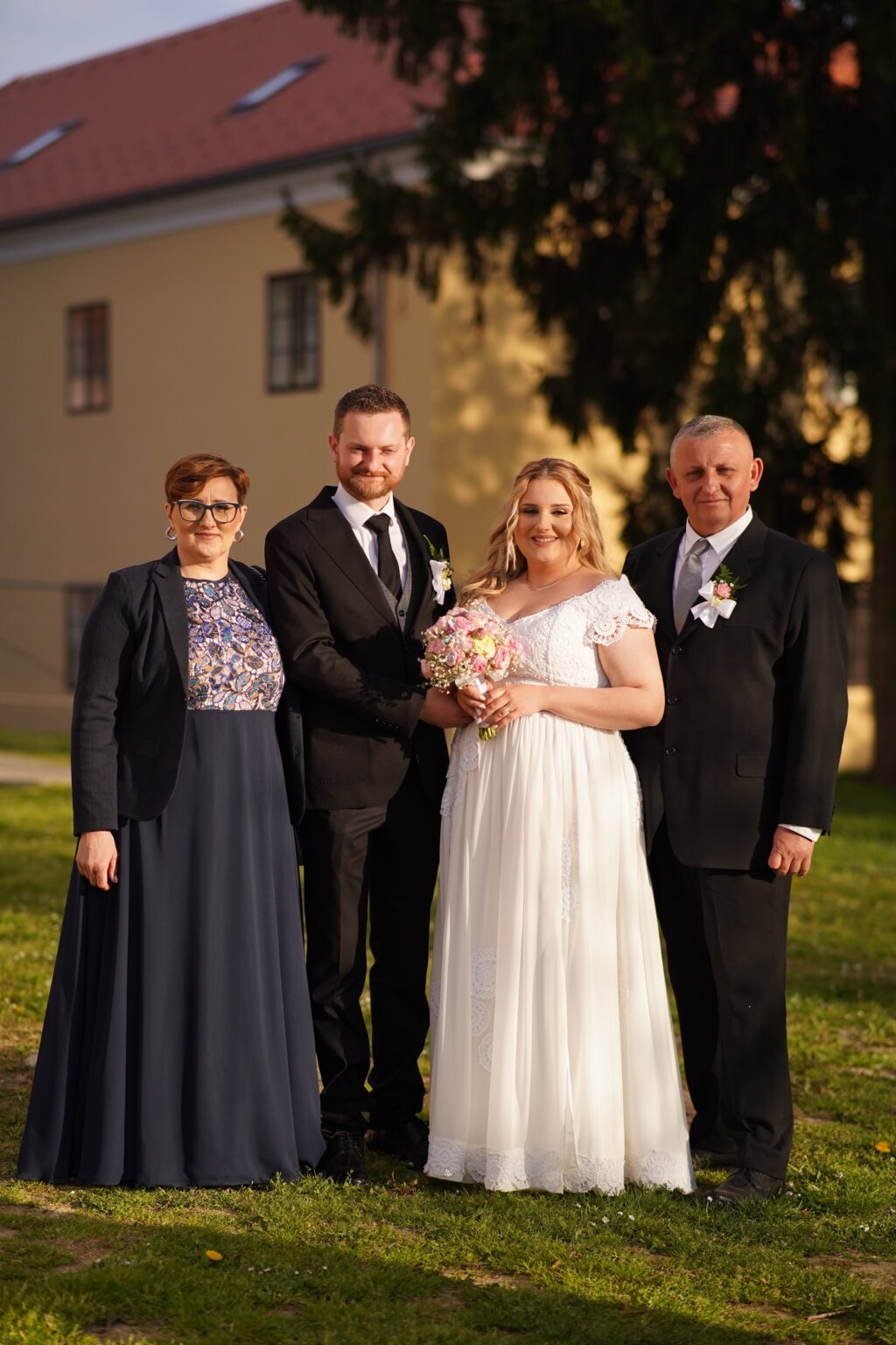 Photo 2026 04 11 21 33 51