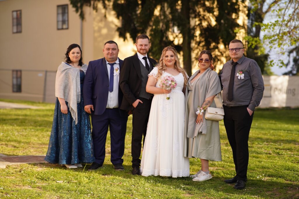 Photo 2026 04 11 21 33 51 2