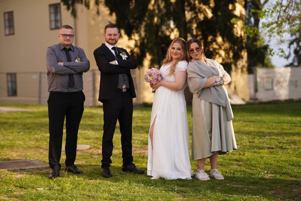 Photo 2026 04 11 21 33 52 1