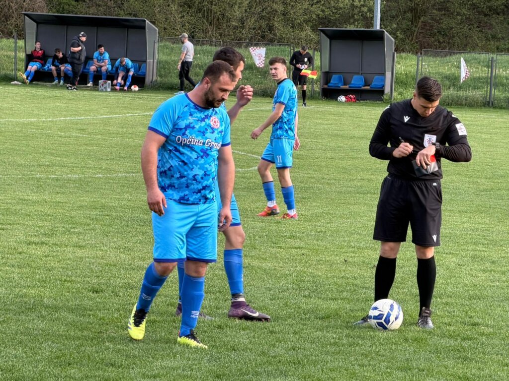 Photo 2026 04 12 18 15 45