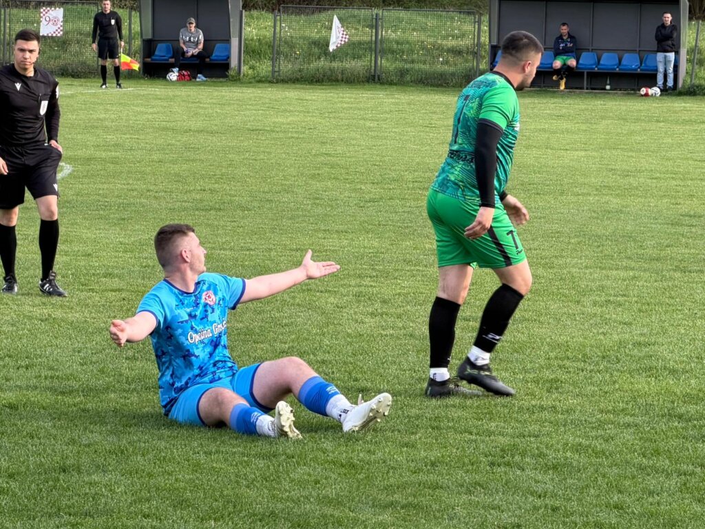 Photo 2026 04 12 18 15 45 2