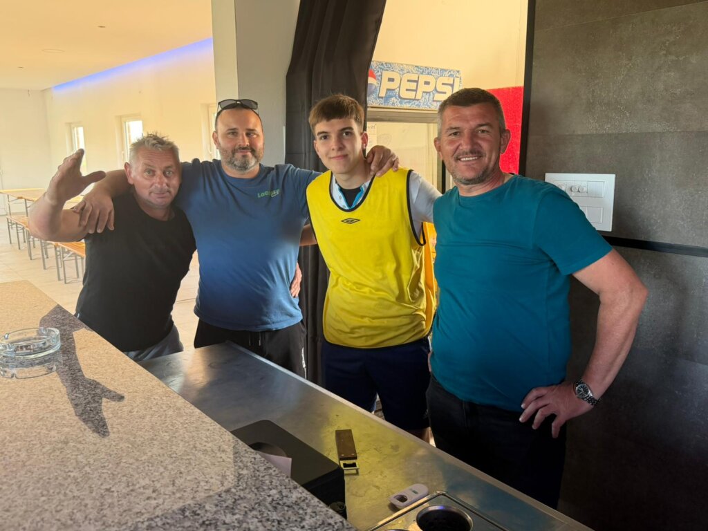 Photo 2026 04 26 18 33 36