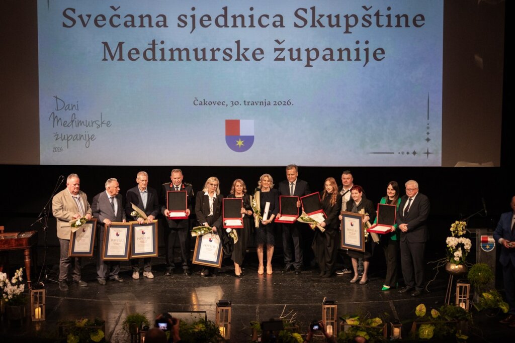 Svecana Mz 249