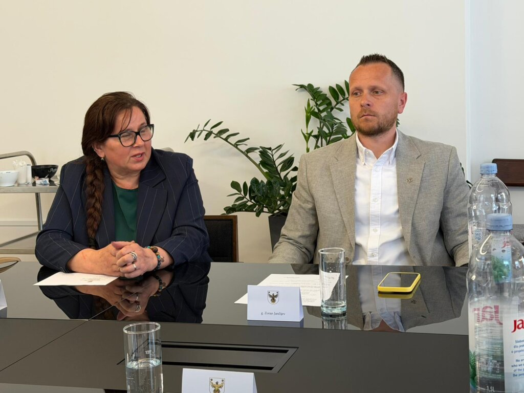 Whatsapp Image 2026 04 13 At 17.01.11 (2)