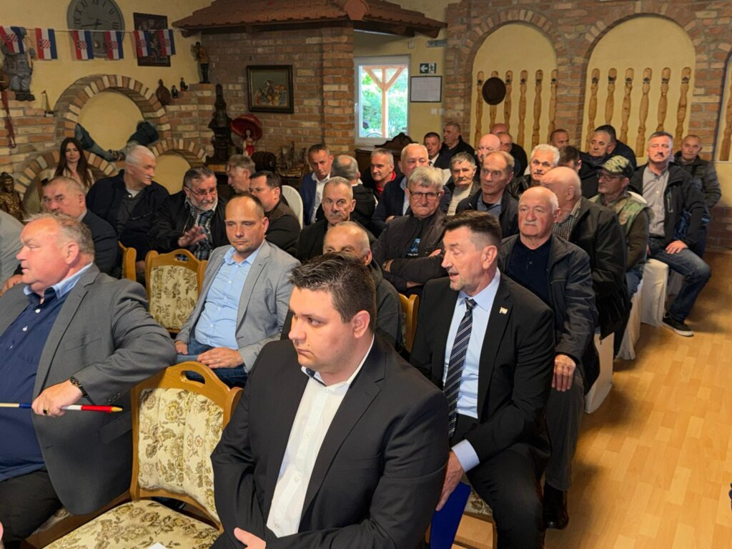 Whatsapp Image 2026 04 15 At 19.55.33