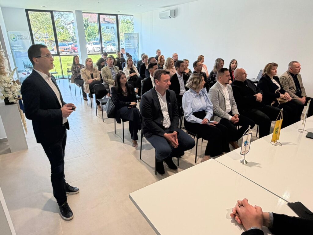 Whatsapp Image 2026 04 23 At 09.52.39 (4)