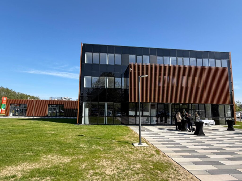 Whatsapp Image 2026 04 23 At 09.53.07