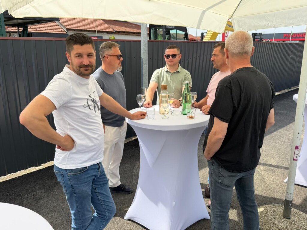 Whatsapp Image 2026 04 28 At 16.37.41