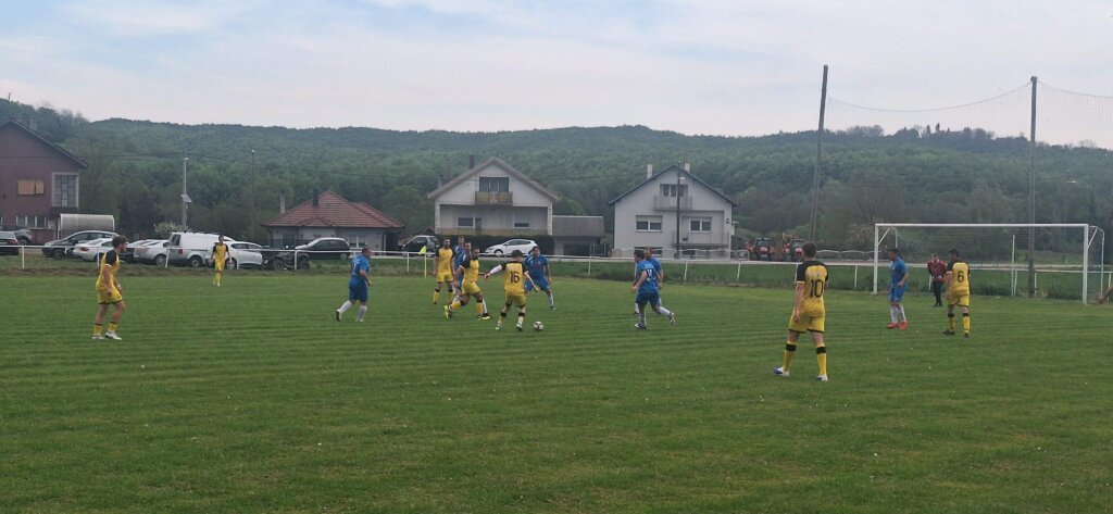 Att. 2mprwnyqbeutqj3godfie2pldnoq1oo89mpd M0m1i