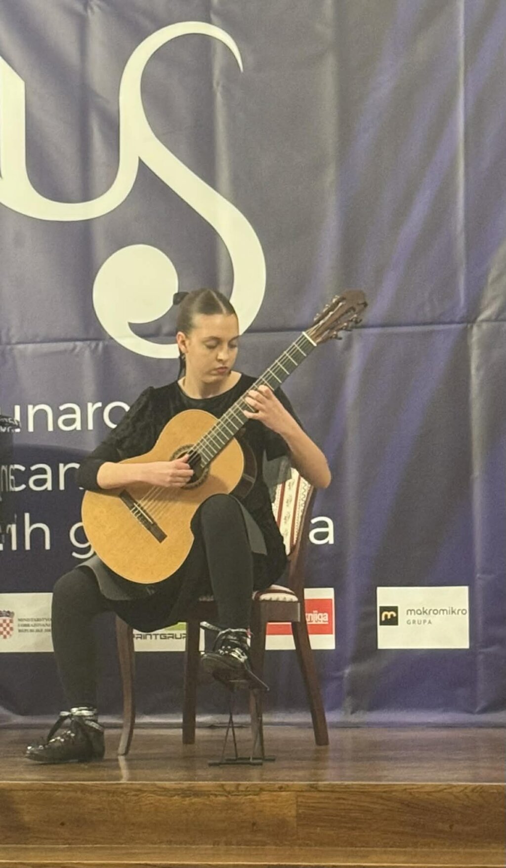 Att.x 4uds4heb Hk2asz3rwa 8iz2tqgodnpvqdkft4aqa