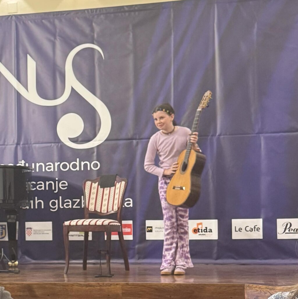 Att.gznycal79zsjbjbzwtodmqggmqoaz Bjfim4ixtswii