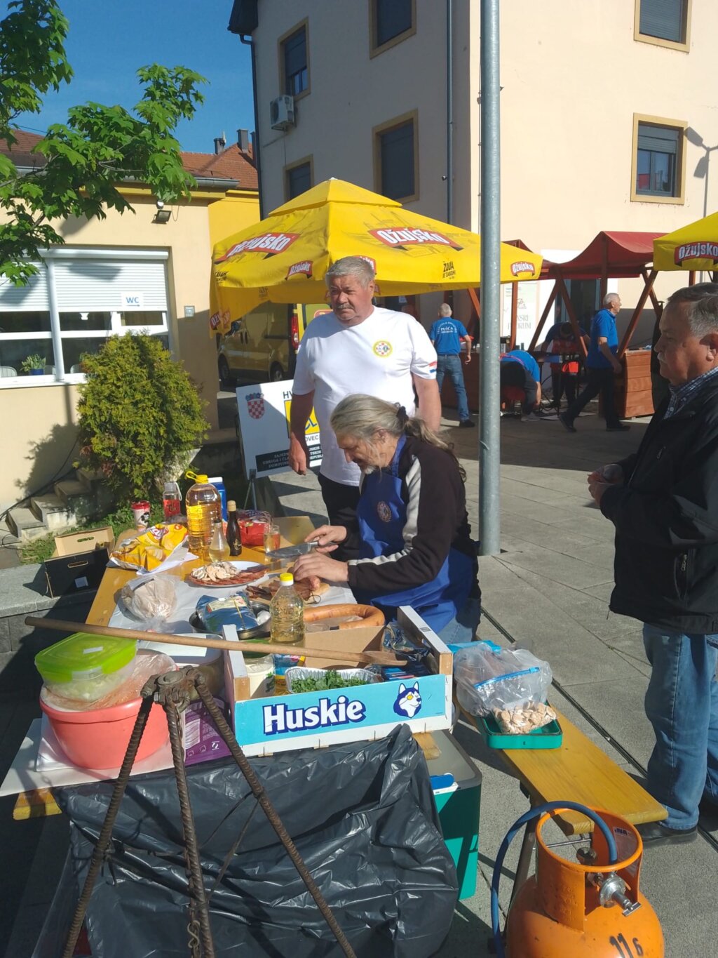 B37c61f8 8839 4220 9d87 2ed1d90c9586