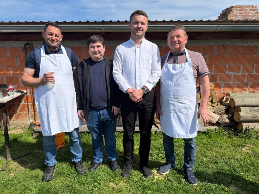 B3bc4381 583d 4a0d 9ffd 2af322b61a6a